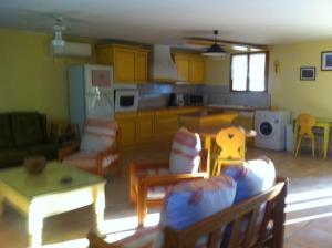 Ảnh trong thư viện ảnh của La Treille 1 "A", 8 Pers, Domaine De Ribiere ở Grospierres