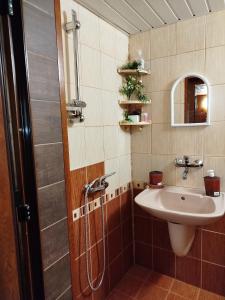 Ένα μπάνιο στο Guest House Polah Ot Minaloto