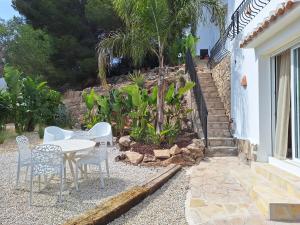 En have udenfor Estudio Bo Moraira