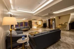 Gallery image of Hotel Horizon By Shanti in New Delhi +96 photos