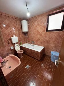 Koupelna v ubytování Royal Corner Apartments