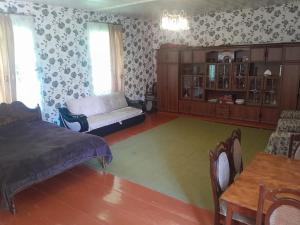 Χώρος καθιστικού στο Sarag Mountain & Family Guesthouse Svaneti