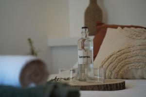 Ένα ή περισσότερα κρεβάτια σε δωμάτιο στο Porta d'Irta +2 φωτογραφίες