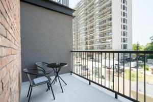 Ban công/sân hiên tại Northside Luxe 2BR