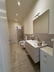 Koupelna v ubytování Arte, Business e Relax nel cuore di Piacenza