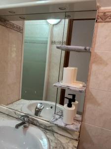 Bilik mandi di Appartement BERYL