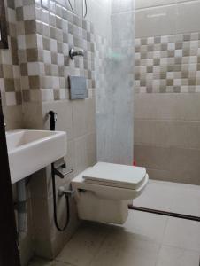 Ένα μπάνιο στο VK Hotel