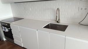 Kuchyňa alebo kuchynka v ubytovaní Apartamento en primera línea Javea