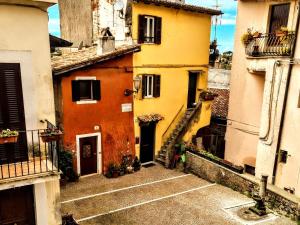 Budova, kde se prázdninový dům nachází + 29 fotografií