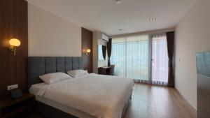 Ліжко або ліжка в номері Hotel Semitronix