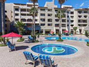 Bazén v ubytování Marina Pinacate B-407 Ocean View 2 Bed - 2 Bath nebo v jeho okolí