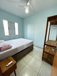 a bedroom with a bed and a ladder in it at Recanto Salgando a Alma in Ubatuba +31 photos