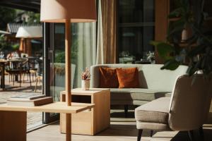 Posezení v ubytování Waldrast - Forestside Living