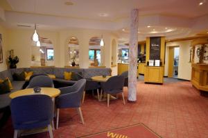 Posezení v ubytování Hotel Garni Rifflsee