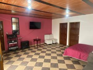 Μια τηλεόραση ή/και κέντρο ψυχαγωγίας στο Casa finca San Martín