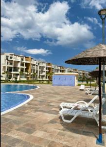 Swimmingpoolen hos eller tæt på Aqua Vista Retreat