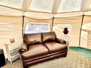 Foto dalla galleria di Mountain View Yurt and Breakfast Q a Buena Vista Altre 12 foto