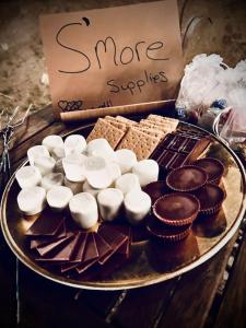 Foto dalla galleria di Mountain View Yurt and Breakfast Q a Buena Vista