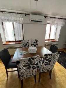 Χώρος καθιστικού στο Apartma Zdar