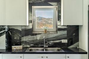 Gambar di galeri bagi Nefeli Residence & Suite Ftelia beach Mykonos di Ftelia