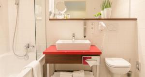 Best Western Plus Plaza Hotel Graz的一间浴室