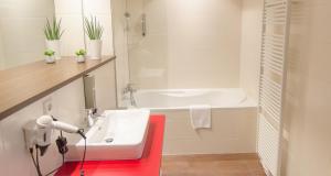 Best Western Plus Plaza Hotel Graz的一间浴室