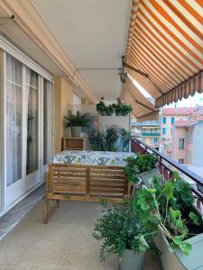 Balkón nebo terasa v ubytování Spacious appartement near the beach + 4 fotografie