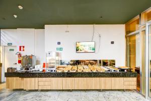 Comida no hotel ou em algum lugar perto