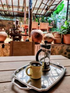 Příslušenství pro přípravu čaje a kávy v ubytování Casa Silva - Hotel Cafe