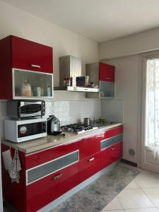 Η κουζίνα ή μικρή κουζίνα στο Appartamento Rosa