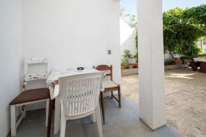 Patio nebo venkovní prostory v ubytování Apartments by the sea Metajna, Pag - 6395