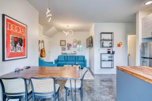 Η κουζίνα ή μικρή κουζίνα στο Modern Flat Perfect Location 2BR - Sleeps 4