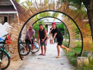 Majutusasutuse Jungle Gili Air külastajad