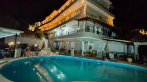 Gallery image of Villa Dorita Luxury Apartments in Parga