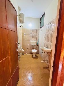 Ένα μπάνιο στο Amirtha villa