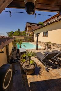 Πισίνα στο ή κοντά στο Casa Transilvania - Pool & Sauna
