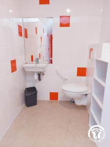 Ένα μπάνιο στο Les Petits Blés d'Or, gîte 2 personnes