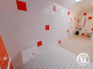 Ένα μπάνιο στο Les Petits Blés d'Or, gîte 2 personnes