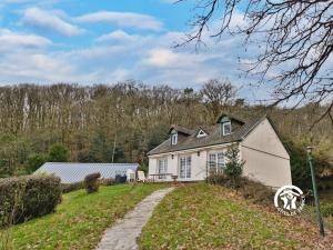 Φυσικό τοπίο κοντά σε αυτή η παραθεριστική κατοικία