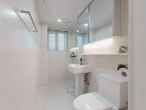 Et badeværelse på 센트럴강남주차가능한3room빌라2호선9호선 + 37 billeder