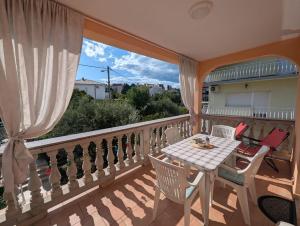 Balkón nebo terasa v ubytování Apartment Sara
