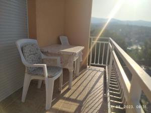 Balkón nebo terasa v ubytování Apartment Sara