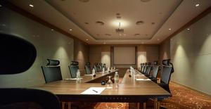 A área empresarial e/ ou a sala de conferências de Sunway Putra Hotel Kuala Lumpur