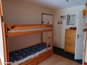 Postel nebo postele na pokoji v ubytování Appartement 4 personnes proximité centre et remontés mécaniques