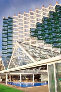 Bazén v ubytování KAKTUS Hotel Benikaktus nebo v jeho okolí