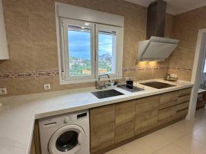 Kuchnia lub aneks kuchenny w obiekcie Villa Maja Calpe
