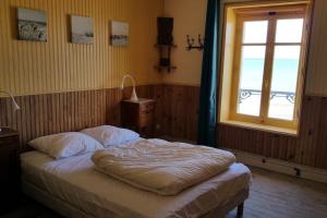 Katil atau katil-katil dalam bilik di Spacious 19th century house +19 gambar