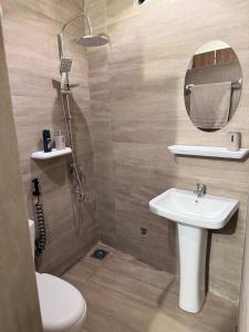 GodomeyにあるLumineux appartement Studio à Calaviのギャラリーの写真