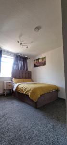 Postel nebo postele na pokoji v ubytování Ensuite Room