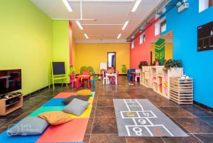 Μια τηλεόραση ή/και κέντρο ψυχαγωγίας στο Orbi Palace Bakuriani 101